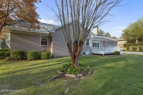 1908 York Street Kinston NC 28504