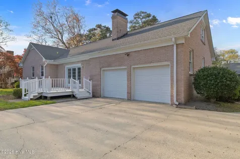 1908 York Street Kinston NC 28504