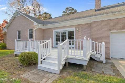 1908 York Street Kinston NC 28504