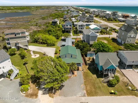 7710 8th Avenue North Topsail Beach NC 28460