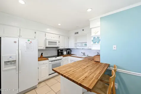 1896 New River Inlet Road North Topsail Beach NC 28460