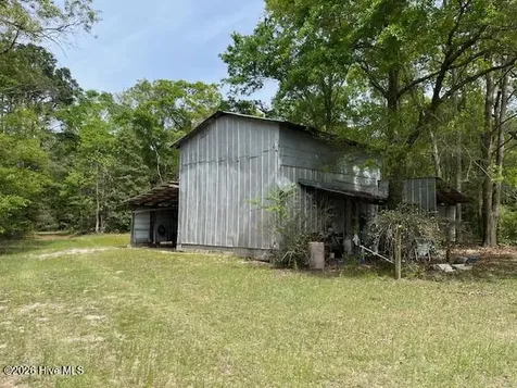 408 Guy Sanderson Road Albertson NC 28508