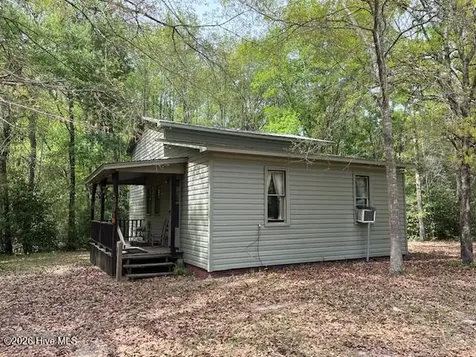 408 Guy Sanderson Road Albertson NC 28508