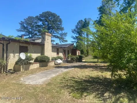 4427A Tartts Mill Road Wilson NC 27893