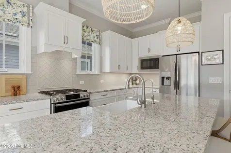 3350 Oyster Tabby Drive Wilmington NC 28412