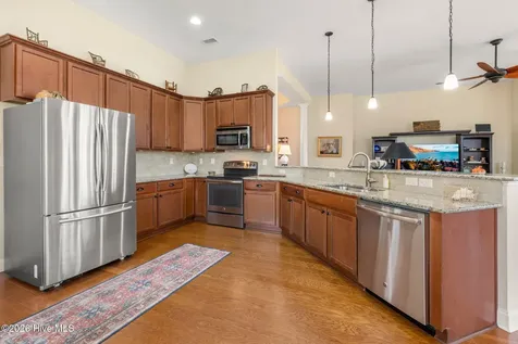 271 Cable Lake Circle Calabash NC 28467