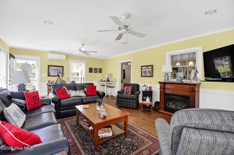 1602 Darian Drive Elizabeth City NC 27909