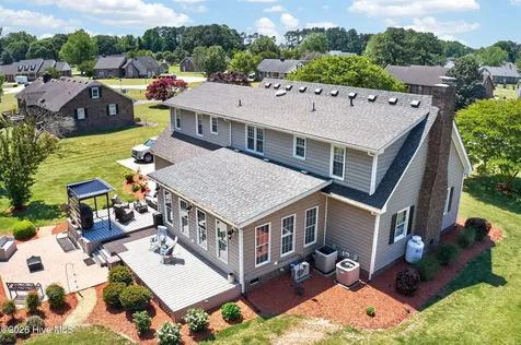 1602 Darian Drive Elizabeth City NC 27909