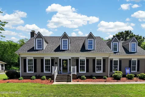 1602 Darian Drive Elizabeth City NC 27909