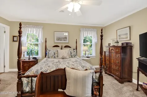 1602 Darian Drive Elizabeth City NC 27909