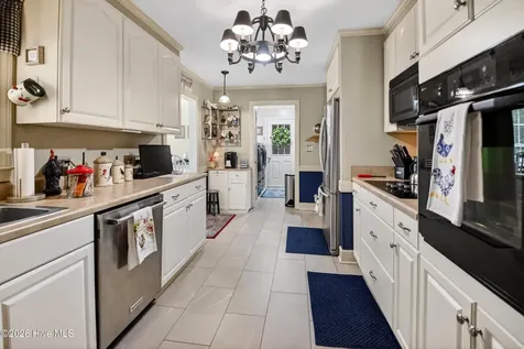 1602 Darian Drive Elizabeth City NC 27909