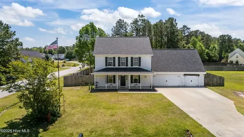 106 Secretariat Drive Havelock NC 28532