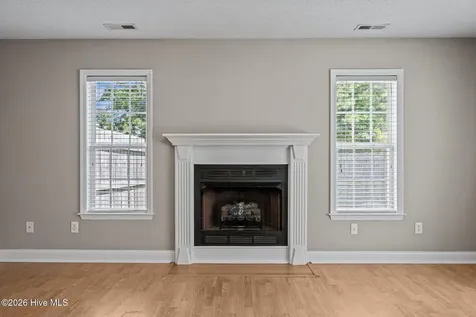 106 Secretariat Drive Havelock NC 28532