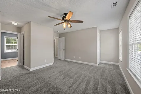 106 Secretariat Drive Havelock NC 28532