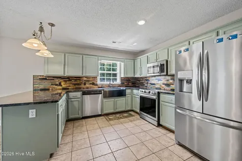 106 Secretariat Drive Havelock NC 28532