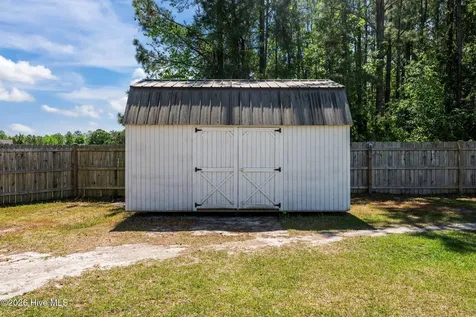106 Secretariat Drive Havelock NC 28532