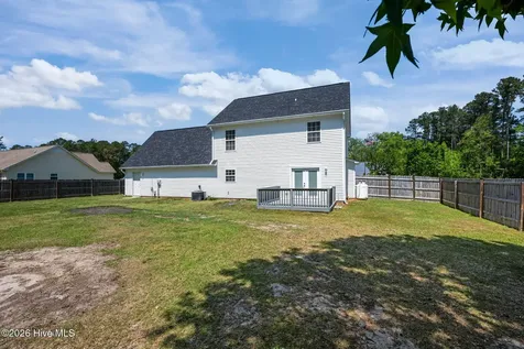 106 Secretariat Drive Havelock NC 28532