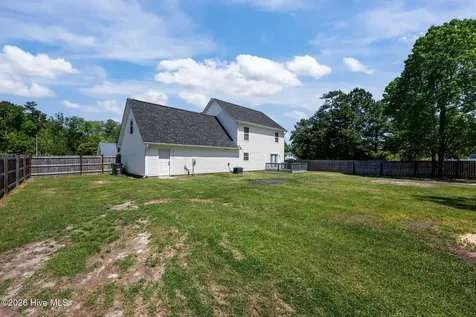 106 Secretariat Drive Havelock NC 28532