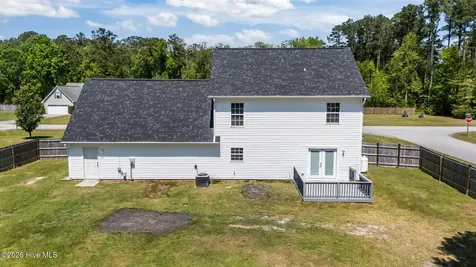 106 Secretariat Drive Havelock NC 28532