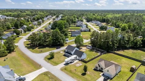 106 Secretariat Drive Havelock NC 28532