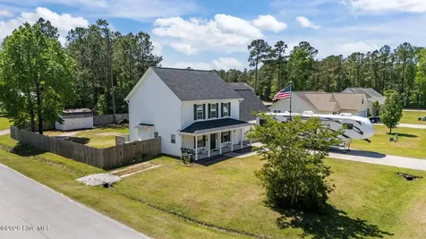 106 Secretariat Drive Havelock NC 28532