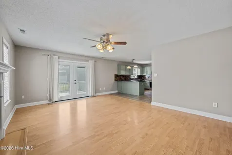 106 Secretariat Drive Havelock NC 28532