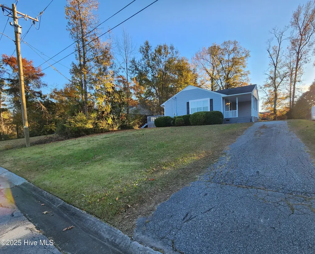 395 Maple Street Jacksonville NC 28540