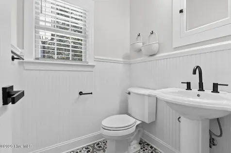 108 Canvasback Point Hampstead NC 28443