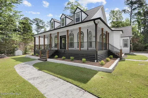 108 Canvasback Point Hampstead NC 28443