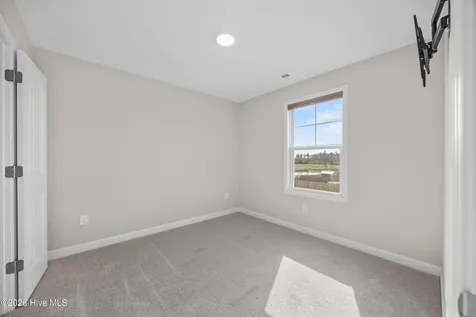 566 Transom Way Sneads Ferry NC 28460