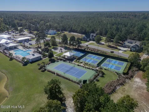 3829 Bay Colony Road NE Leland NC 28451