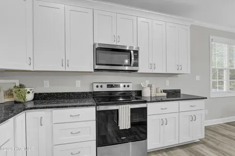 508 Diamond Ridge Court Hubert NC 28539