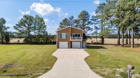 425 Griggs Road Vandemere NC 28587