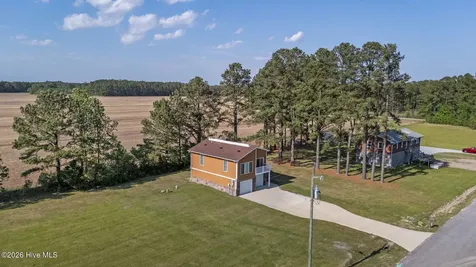 425 Griggs Road Vandemere NC 28587