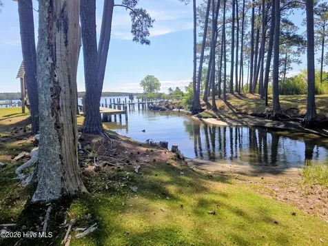 425 Griggs Road Vandemere NC 28587