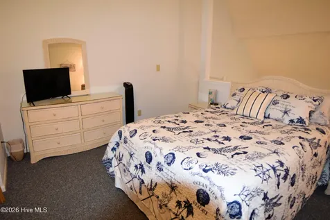 9201 Coast Guard Road Emerald Isle NC 28594