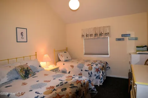 9201 Coast Guard Road Emerald Isle NC 28594