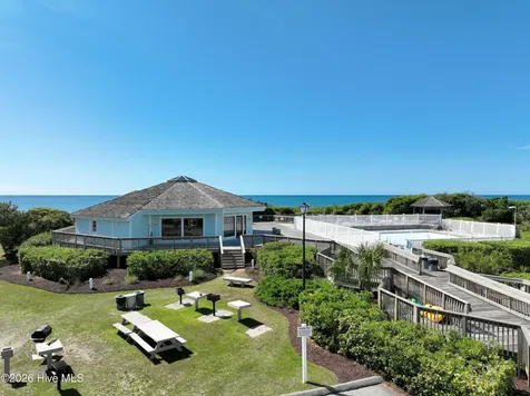 9201 Coast Guard Road Emerald Isle NC 28594