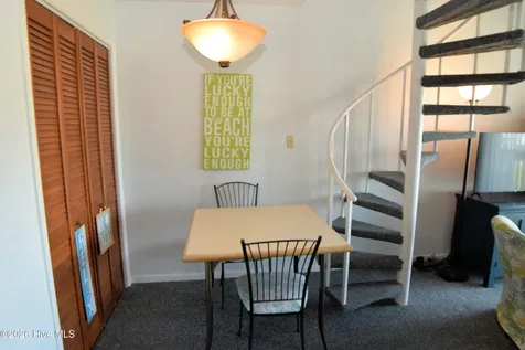 9201 Coast Guard Road Emerald Isle NC 28594
