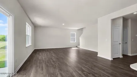 735 Lazy Elm Lane Aberdeen NC 28315