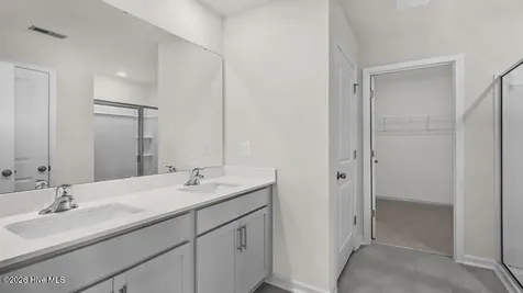 735 Lazy Elm Lane Aberdeen NC 28315