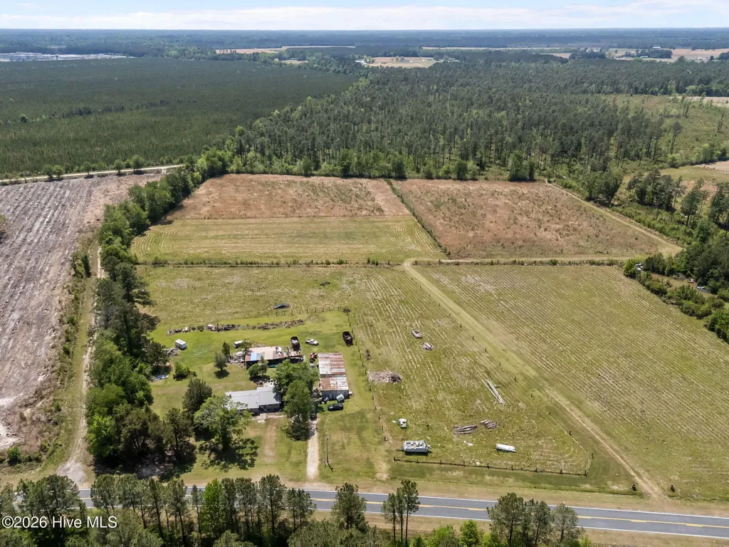 7529 Sidney-cherry Grove Road Tabor City NC 28463