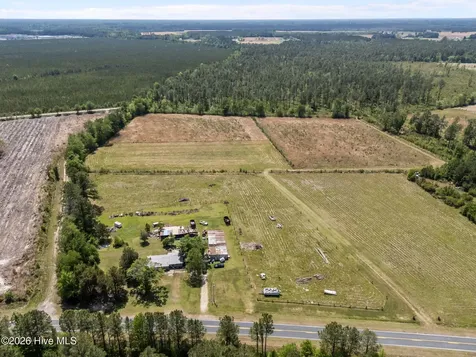 7529 Sidney-cherry Grove Road Tabor City NC 28463