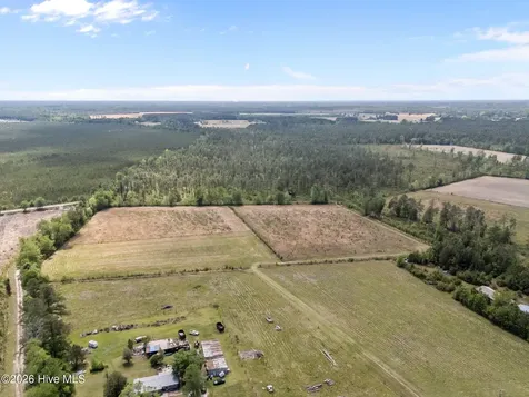 7529 Sidney-cherry Grove Road Tabor City NC 28463