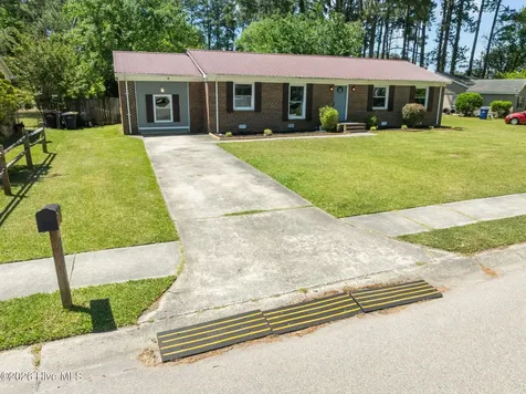 905 Winchester Road Jacksonville NC 28546