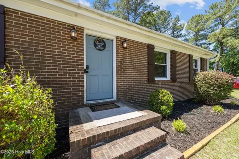 905 Winchester Road Jacksonville NC 28546