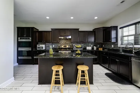 113 Sidler Street New Bern NC 28562