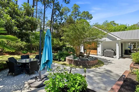 6221 Navigator Way Southport NC 28461