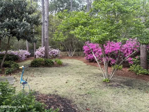 6221 Navigator Way Southport NC 28461