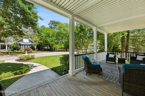 6221 Navigator Way Southport NC 28461